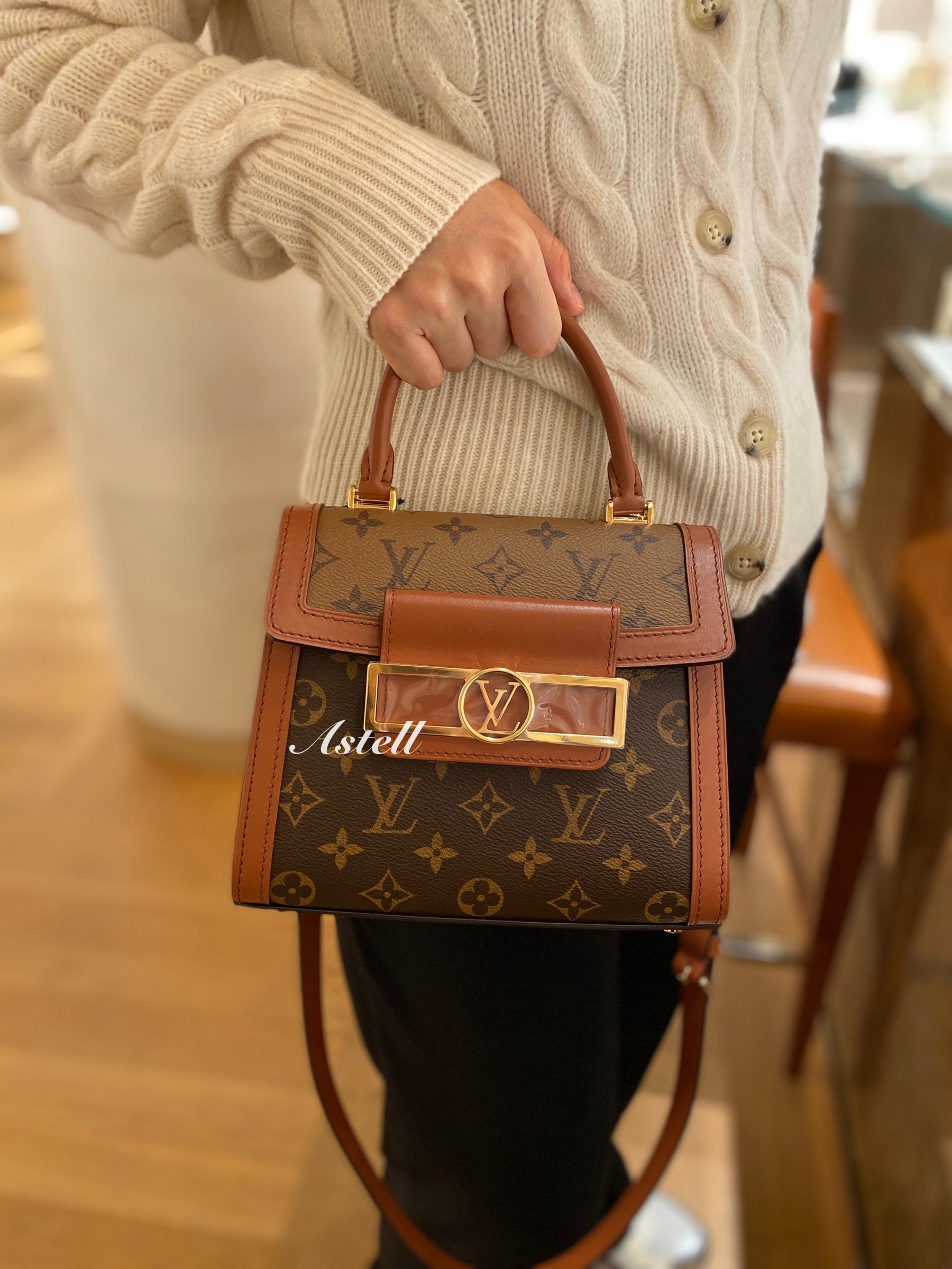 [PRE-ORDER] LOUIS VUITTON DAUPHINE CAPITALE